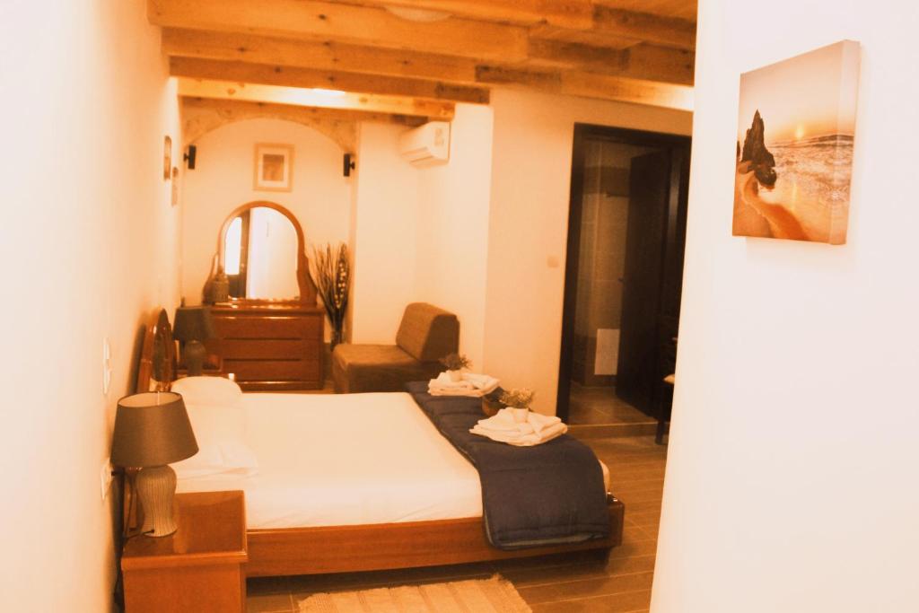 Sofita Suites room 2